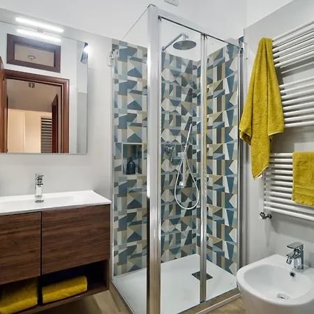 Mustard Apartamento